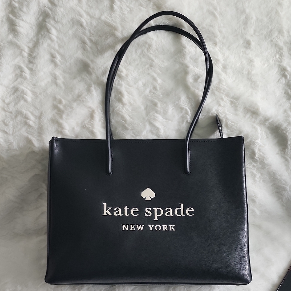 Kate Spade Black Leather Tote Sophisticated Design